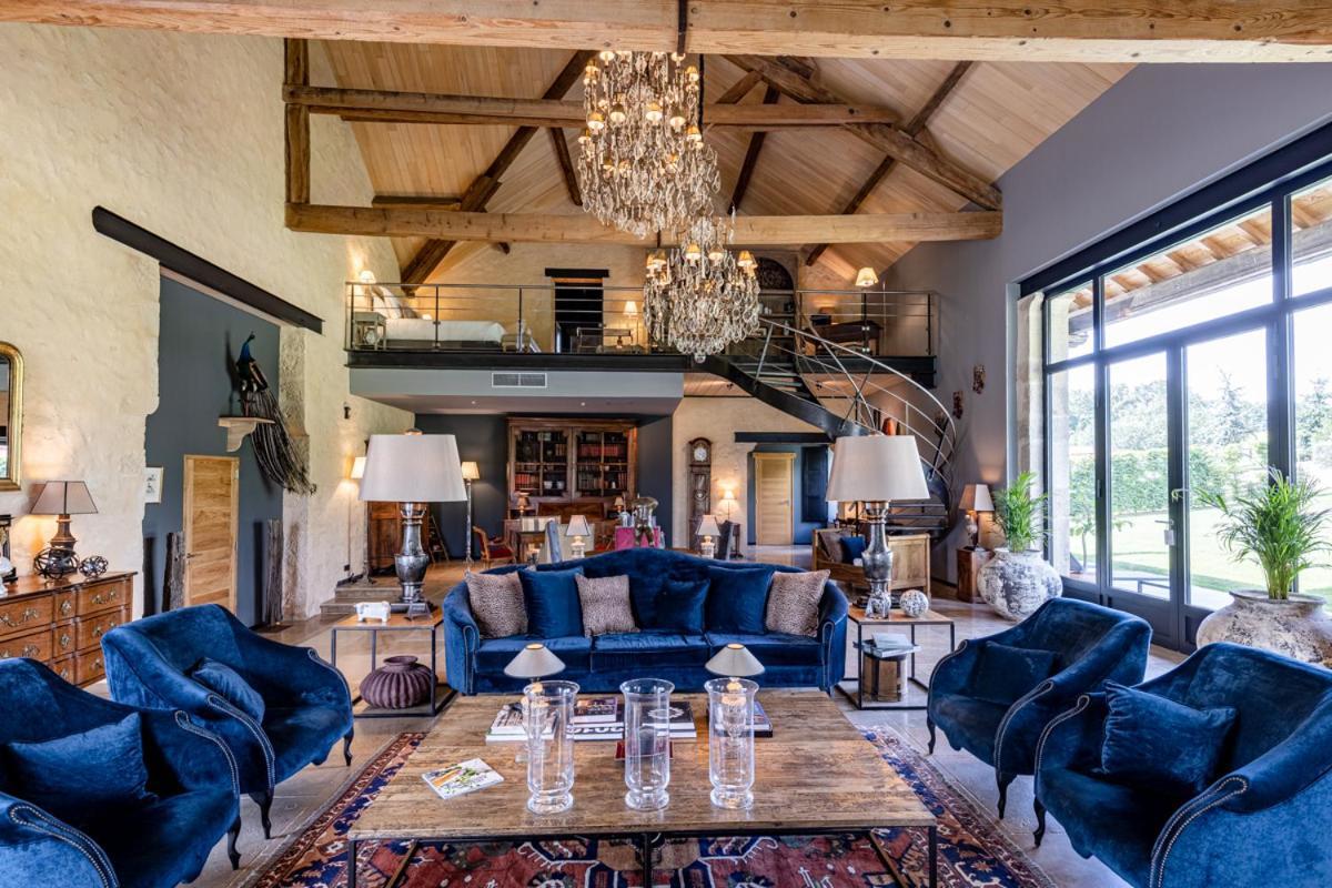 Domaine De Rymska & Spa - Relais & Chateaux Saint-Jean-de-Trézy エクステリア 写真