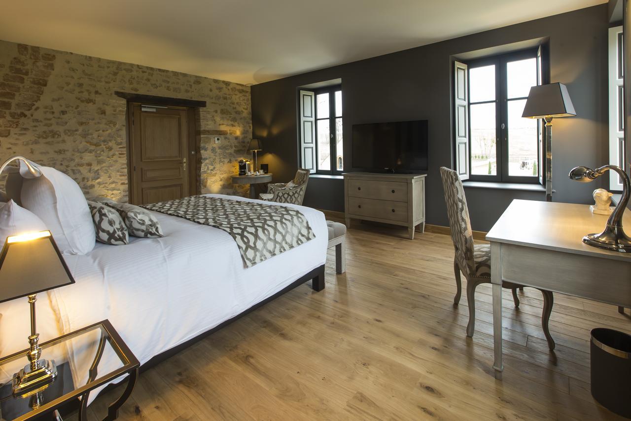 Domaine De Rymska & Spa - Relais & Chateaux Saint-Jean-de-Trézy エクステリア 写真